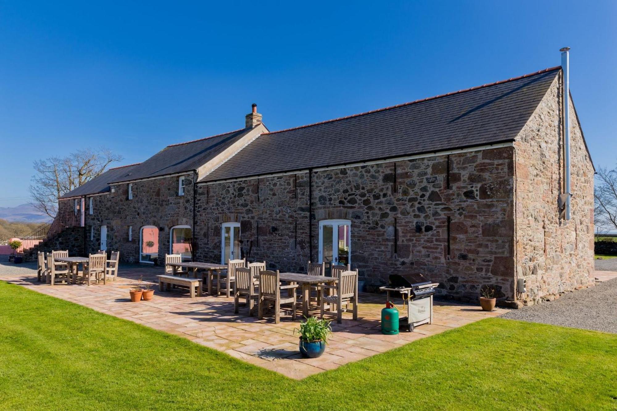 Villa The Outbuildings Newborough  Exterior foto